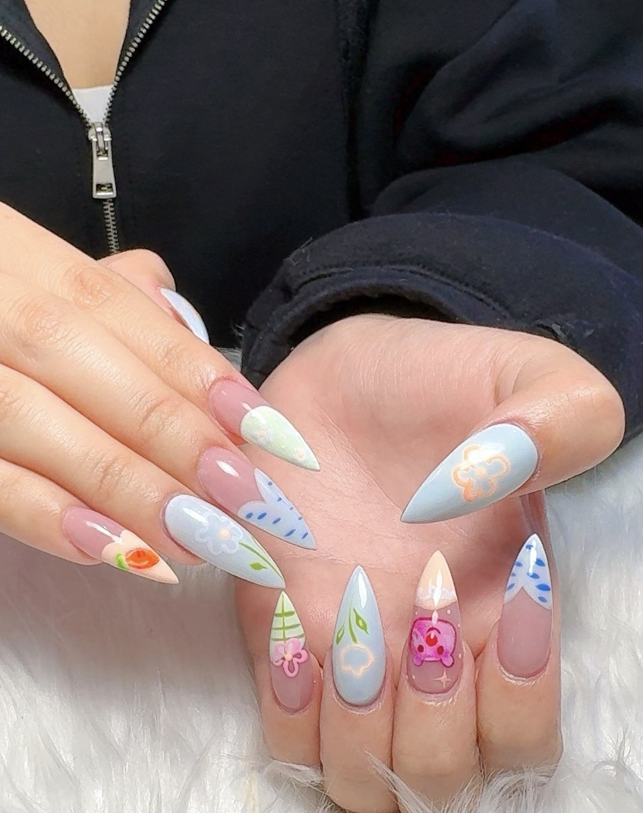 Unique Art Nail Spa Salon – 20% Off First Visit logo